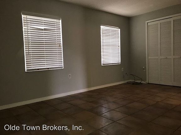 3rd image of 2608 E Pine St