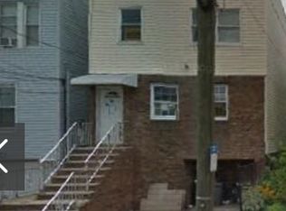 36 W 54th St, Bayonne, NJ 07002