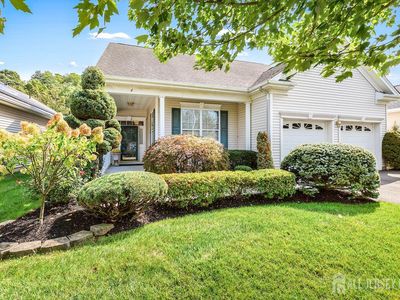 4 Prusakowski Blvd, Parlin, NJ, 08859
