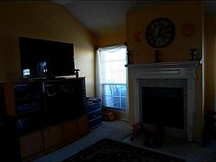 3rd image of 1400 Sunrise Cir