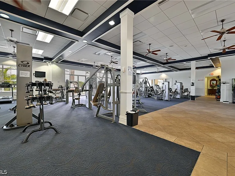 3153 Walnut Grove Ln — Photo 34