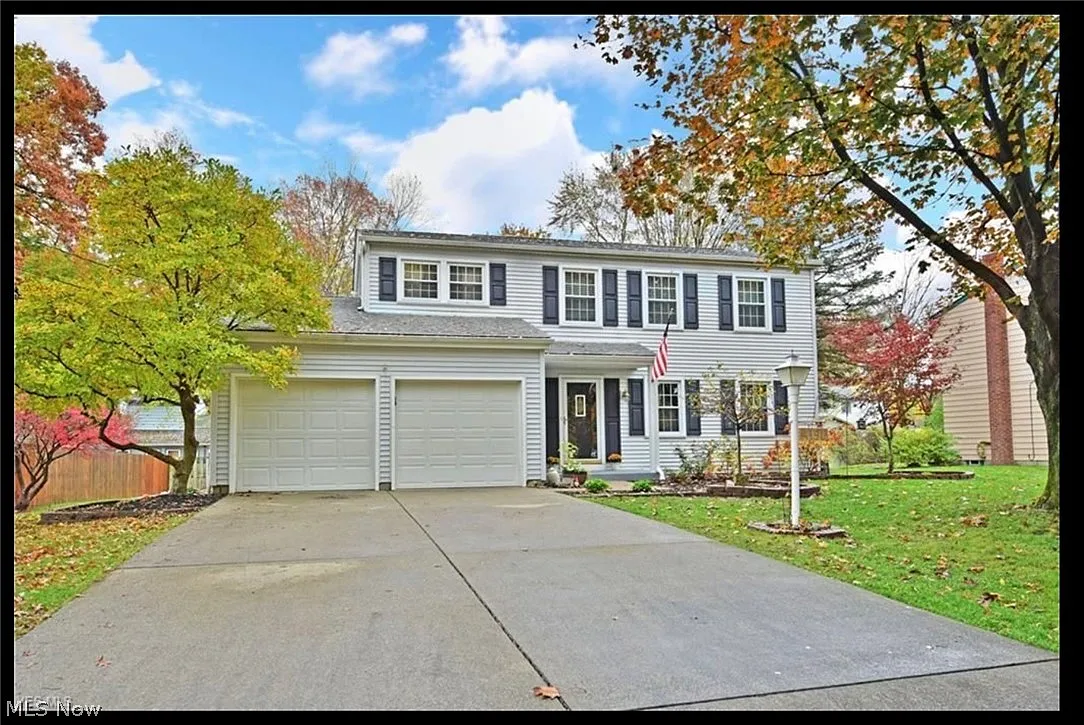 4191 Claridge Dr photo 1