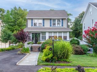 66 E Cedar St, Livingston, NJ 07039