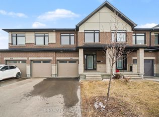 646 Rathburn Ln, Ottawa, ON K1T0V9