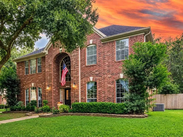 1245 Fawn Valley Dr, League City, TX 77573