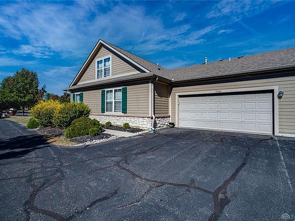 5th image of 2360 Locust Hill Blvd