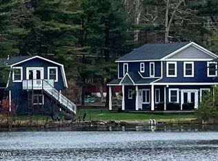 194 Aspen Rd, Dingmans Ferry, PA 18328