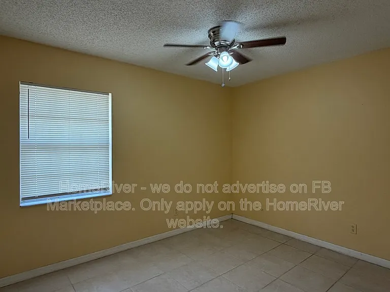 9702 Theresa Cir — Photo 4