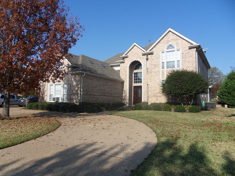 1st image of 1413 Danbury Dr