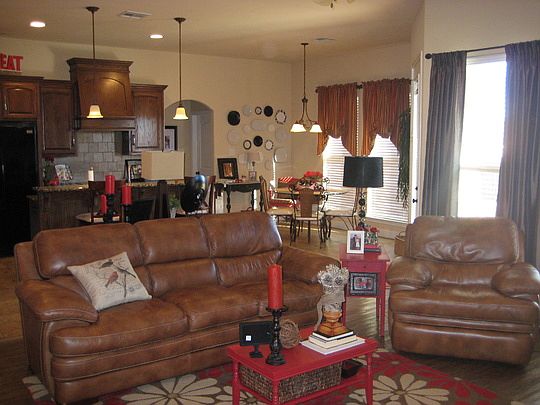 5th image of 10004 Adobe Ct