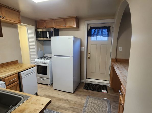 6213 Frederick Rd #4