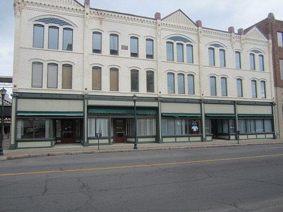 3rd image of 110 N Main St