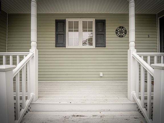 3rd image of 3 Lynne Rd