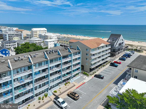12 42nd St Unit 303, Ocean City, MD 21842