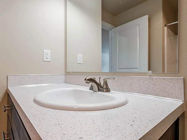 Santiam Gateway Apartments — Photo 27