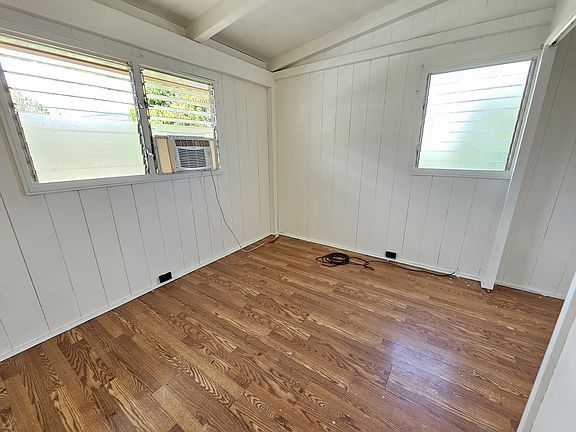 4th image of 92-631 Aahualii St #2