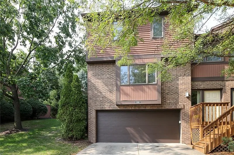 1501 Forest Edge Ct photo 1