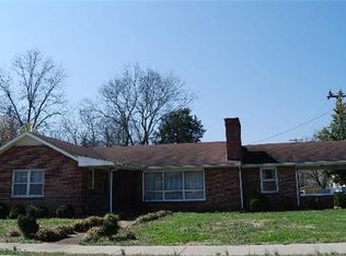 223 N Cedar St, Winchester, TN 37398