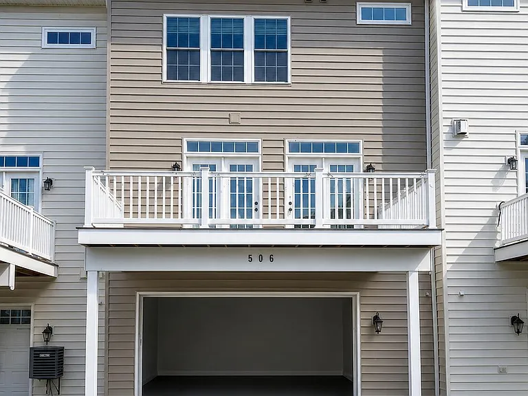 506 Cliff Ln — Photo 27