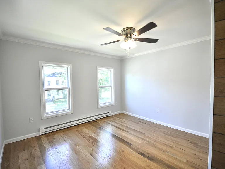 17 Hough St #17 — Photo 14