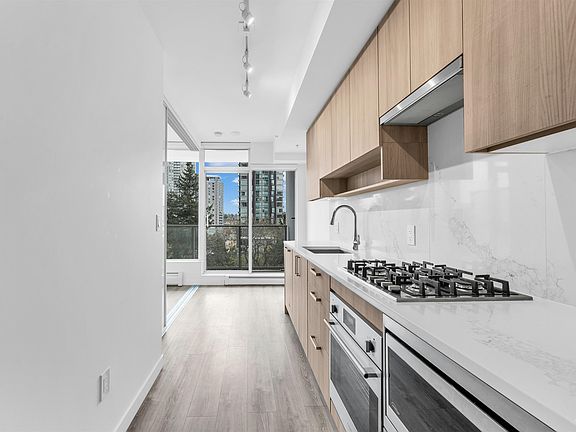 3rd image of 13350 Central Ave #507