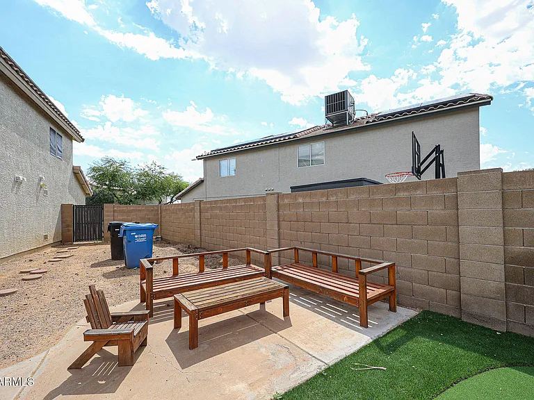 3902 E Rosemonte Dr — Photo 34