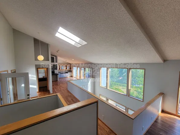 600 W 26th Pl, Kennewick, WA 99337