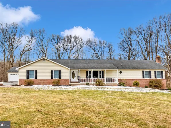 4134 Walnutwood Ct, Mount Airy, MD 21771