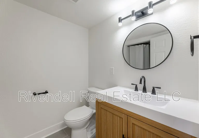 1996 Oakcrest Cir — Photo 11