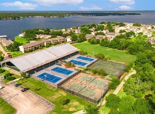 201D Lakeview Ter, Montgomery, TX 77356