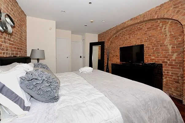 Rented by Eisenberg Exclusives | media 56