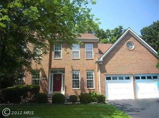14526 Picket Oaks Rd, Centreville, VA 20121