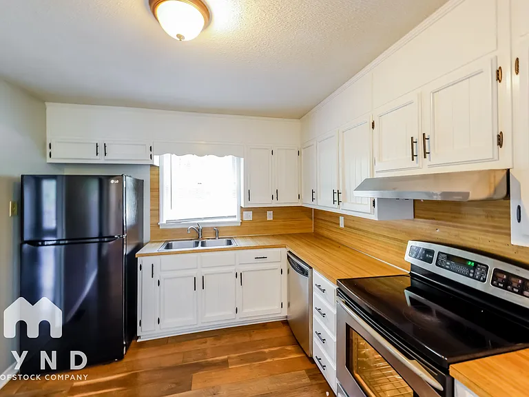 3767 Chestnut Ridge Ln — Photo 5