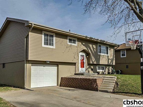 2nd image of 7525 S 88th St