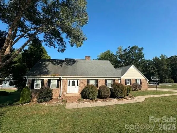 3017 Vernell Ln, Shelby, NC 28150