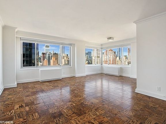4th image of 254 E 68th St APT 21B
