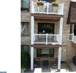 4th image of 7114 Hilltop Dr
