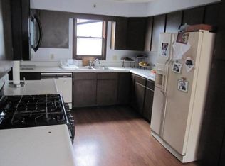 1318 Evelyn St, Perry, IA 50220