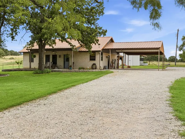 146 Private Road 1525, Bridgeport, TX 76426