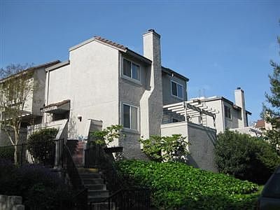 2nd image of 3192 Swallows Nest Dr