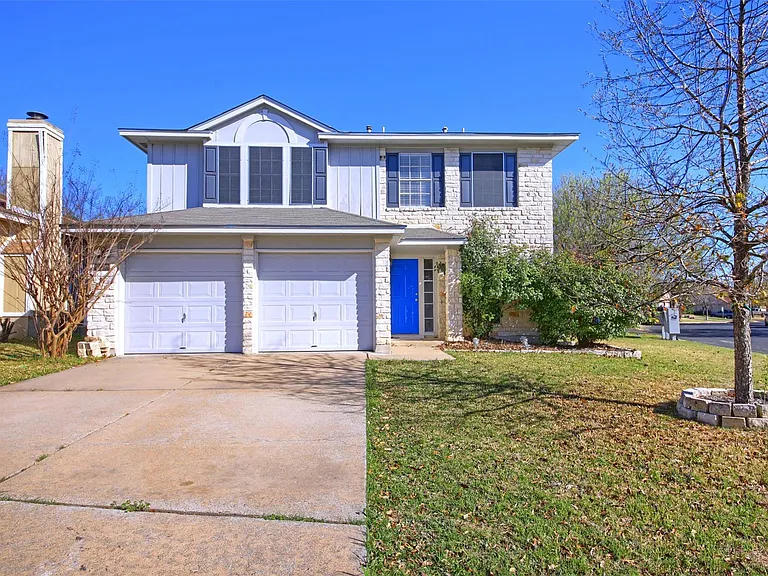 8800 Peppergrass Cv — Photo 3