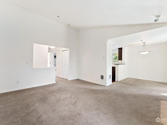 5th image of 1840 S 284th Ln APT H-201