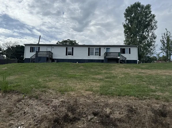 627 Flinn Ave, Ronco, PA 15476
