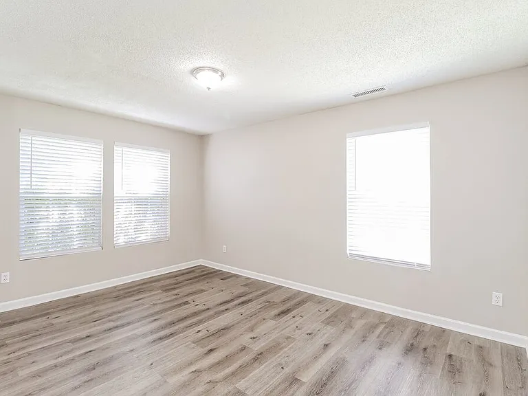 4488 Norfleet St — Photo 5