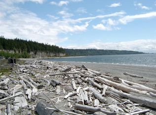 3854 Oceanside Dr, Greenbank, WA 98253