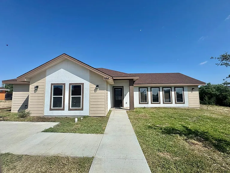 144 Six Shooter Rd — Photo 1
