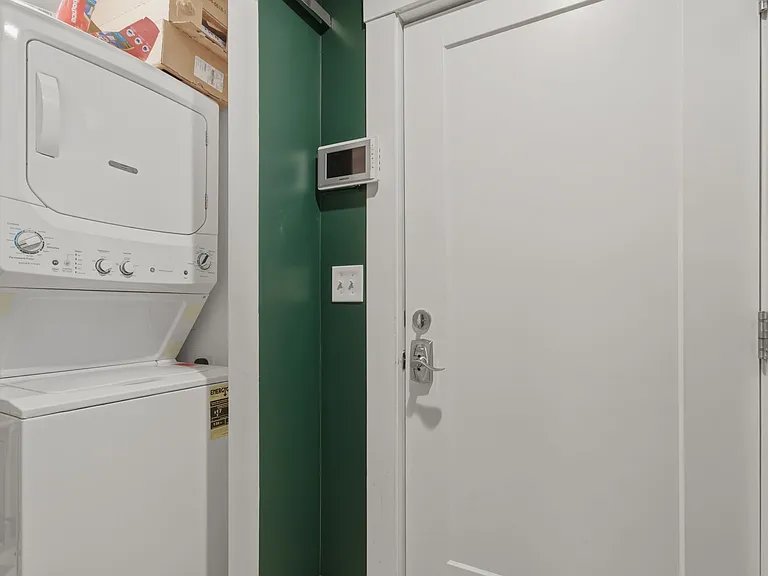 186 Paris St #1 — Photo 2