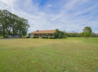 3313 Barkley Bridge Rd, Hartselle, AL 35640