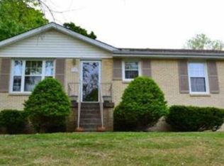 1982 Mark Ave, Clarksville, TN 37043