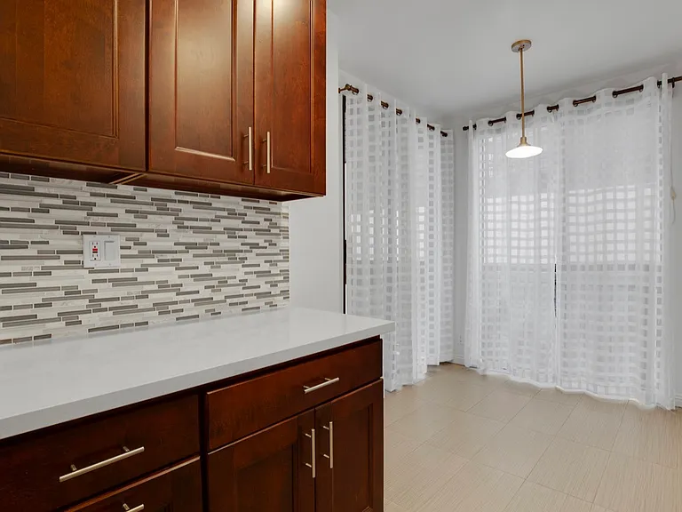 11628 Montana Ave #207 — Photo 31